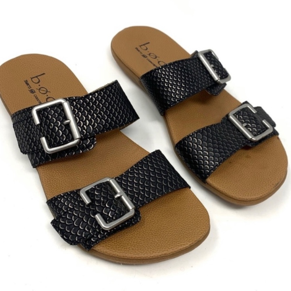 B.o.c sandals black pattern with buckle